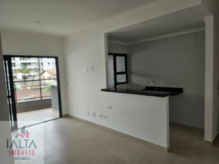 Seu Apartamento no Itaguá: 2 Dormitórios, Suíte e Lavabo a 300 m da Praia