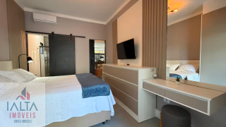 Casa Térrea com Piscina Aquecida a 400 m da Orla do Itaguá