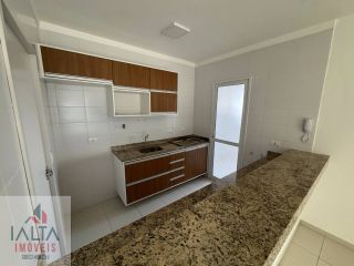 Apartamento com 3 Dormitórios e 2 Vagas de Garagem!