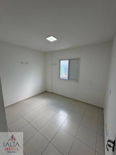 Apartamento com 3 Dormitórios e 2 Vagas de Garagem!