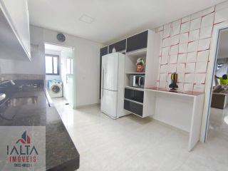Apartamento de Alto Padrão à venda na Praia das Palmeiras, Caraguatatuba - 3 Quartos (1 Suíte) com Varanda Gourmet e Lazer Completo