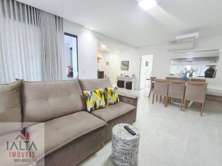 Apartamento de Alto Padrão à venda na Praia das Palmeiras, Caraguatatuba - 3 Quartos (1 Suíte) com Varanda Gourmet e Lazer Completo