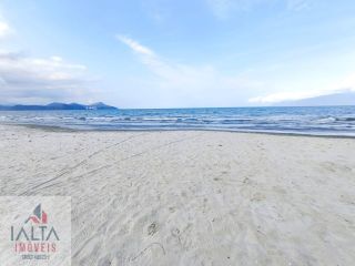 Apartamento de Alto Padrão à venda na Praia das Palmeiras, Caraguatatuba - 3 Quartos (1 Suíte) com Varanda Gourmet e Lazer Completo
