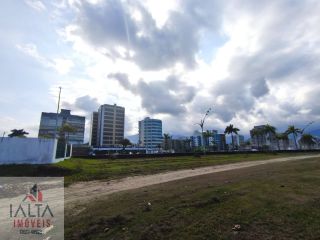 Apartamento de Alto Padrão à venda na Praia das Palmeiras, Caraguatatuba - 3 Quartos (1 Suíte) com Varanda Gourmet e Lazer Completo
