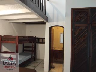Ampla Casa na Enseada | Ideal para Moradia, Pousada ou Investimento.