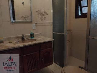 Ampla Casa na Enseada | Ideal para Moradia, Pousada ou Investimento.