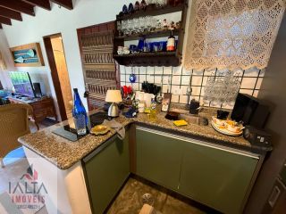 Loft para Locação Definitiva no Itaguá | Amplo Dormitório com Closet e Sacada