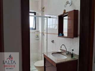 Apartamento Pé na Areia com Vista Deslumbrante para o Mar e a Serra – Martim de Sá | Caraguatatuba