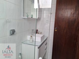 Apartamento Pé na Areia com Vista Deslumbrante para o Mar e a Serra – Martim de Sá | Caraguatatuba