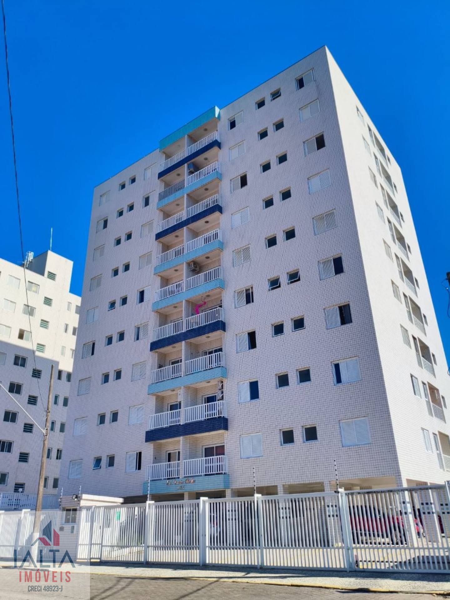 Apartamento à Venda – 2 Dormitórios (1 Suíte) | Martim de Sá – Caraguatatuba