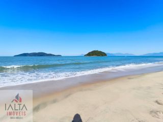 Mansão de Luxo à venda em Caraguatatuba com 10 suítes e Pé na Areia no Massaguaçu