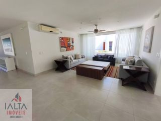Mansão de Luxo à venda em Caraguatatuba com 10 suítes e Pé na Areia no Massaguaçu