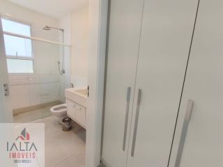 Mansão de Luxo à venda em Caraguatatuba com 10 suítes e Pé na Areia no Massaguaçu