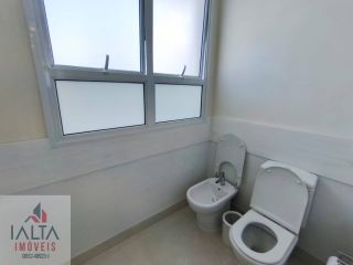 Mansão de Luxo à venda em Caraguatatuba com 10 suítes e Pé na Areia no Massaguaçu