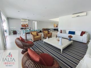 Mansão de Luxo à venda em Caraguatatuba com 10 suítes e Pé na Areia no Massaguaçu