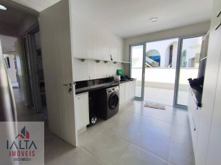Mansão de Luxo à venda em Caraguatatuba com 10 suítes e Pé na Areia no Massaguaçu