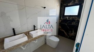 Sobrado novo a venda no Balneário Golfinhos/Caraguatatuba SP