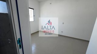 Sobrado novo a venda no Balneário Golfinhos/Caraguatatuba SP