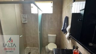 Casa de 2 dormitórios com edícula no Centro, Caraguatatuba/SP
