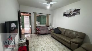 Casa de 2 dormitórios com edícula no Centro, Caraguatatuba/SP