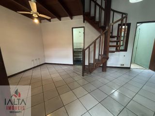 Loft Charmoso no Itaguá a 450 m da Orla – Conforto, Praticidade e Excelente Localização!