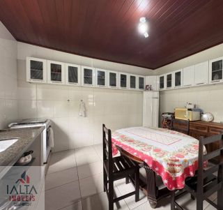Casa à Venda no Jardim Carolina – Excelente Oportunidade para Morar ou Investir