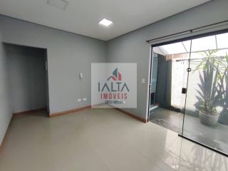 Sala Comercial à venda no Indaiá, Caraguatatuba, com 6 salas e 2 vagas