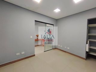 Sala Comercial à venda no Indaiá, Caraguatatuba, com 6 salas e 2 vagas