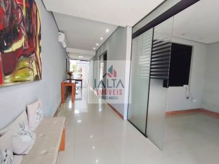 Sala Comercial à venda no Indaiá, Caraguatatuba, com 6 salas e 2 vagas