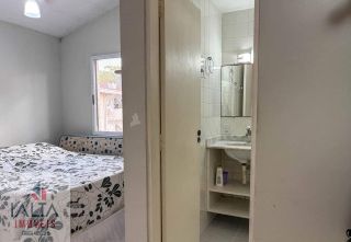 Excelente oportunidade no Itaguá, sacada, apto com 2 dormitórios, suite, sala conjugada com cozinha, piscina , churrasqueira, portão eletrônico.
