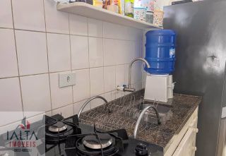 Excelente oportunidade no Itaguá, sacada, apto com 2 dormitórios, suite, sala conjugada com cozinha, piscina , churrasqueira, portão eletrônico.
