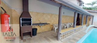 Excelente oportunidade no Itaguá, sacada, apto com 2 dormitórios, suite, sala conjugada com cozinha, piscina , churrasqueira, portão eletrônico.