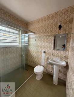 LOCAÇÃO DEFINITIVA – APARTAMENTO AMPLO NO CENTRO DE UBATUBA