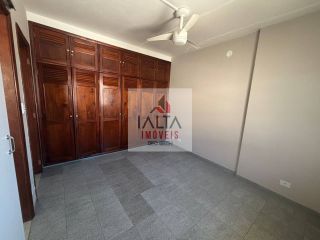 LOCAÇÃO DEFINITIVA – APARTAMENTO AMPLO NO CENTRO DE UBATUBA