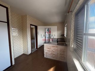 LOCAÇÃO DEFINITIVA – APARTAMENTO AMPLO NO CENTRO DE UBATUBA