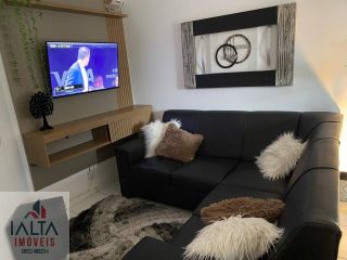 Apartamento de 2 Dormitórios no Centro de Ubatuba – 1 Suíte e 54 m²