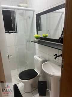 Apartamento de 2 Dormitórios no Centro de Ubatuba – 1 Suíte e 54 m²