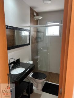 Apartamento de 2 Dormitórios no Centro de Ubatuba – 1 Suíte e 54 m²