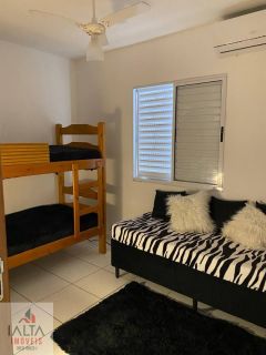 Apartamento de 2 Dormitórios no Centro de Ubatuba – 1 Suíte e 54 m²