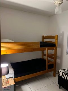 Apartamento de 2 Dormitórios no Centro de Ubatuba – 1 Suíte e 54 m²