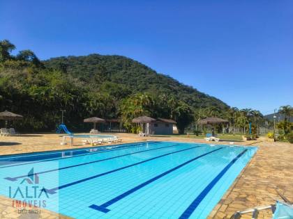 Casa em Condomínio Fechado para Locação Definitiva – Horto