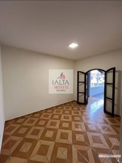 Casa/ 4 dormitórios/ Itaguá- Ubatuba