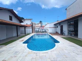 Casa à venda em Caraguatatuba com 4 quartos e piscina no Condomínio Tabatinga