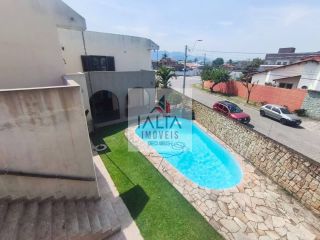 Casa Ampla com Piscina à Venda no Pontal de Santa Marina – 5 Dormitórios | 2 Suítes | 283m²