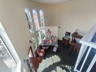 Casa Ampla com Piscina à Venda no Pontal de Santa Marina – 5 Dormitórios | 2 Suítes | 283m²
