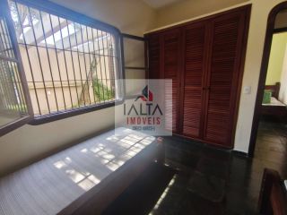 Casa Ampla com Piscina à Venda no Pontal de Santa Marina – 5 Dormitórios | 2 Suítes | 283m²