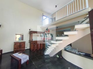 Casa Ampla com Piscina à Venda no Pontal de Santa Marina – 5 Dormitórios | 2 Suítes | 283m²