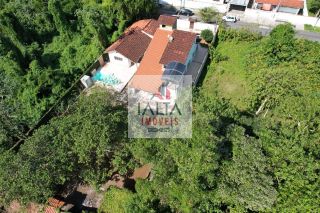 Casa Para Vender com 4 quartos 1 suítes no bairro Morro do Algodão em Caraguatatuba