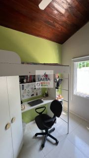 Casa Para Vender com 4 quartos 1 suítes no bairro Morro do Algodão em Caraguatatuba