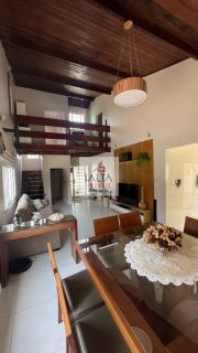 Casa Para Vender com 4 quartos 1 suítes no bairro Morro do Algodão em Caraguatatuba